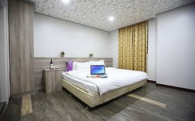 心園生活旅店 Xin Yuan Hotel