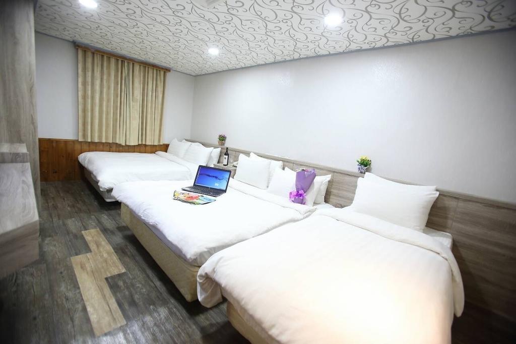 心園生活旅店 Xin Yuan Hotel Hsinchu City Room photo